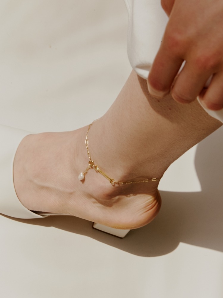 Pearl &amp; Gold Chain Anklet